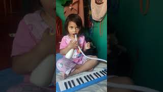 azizah main piano