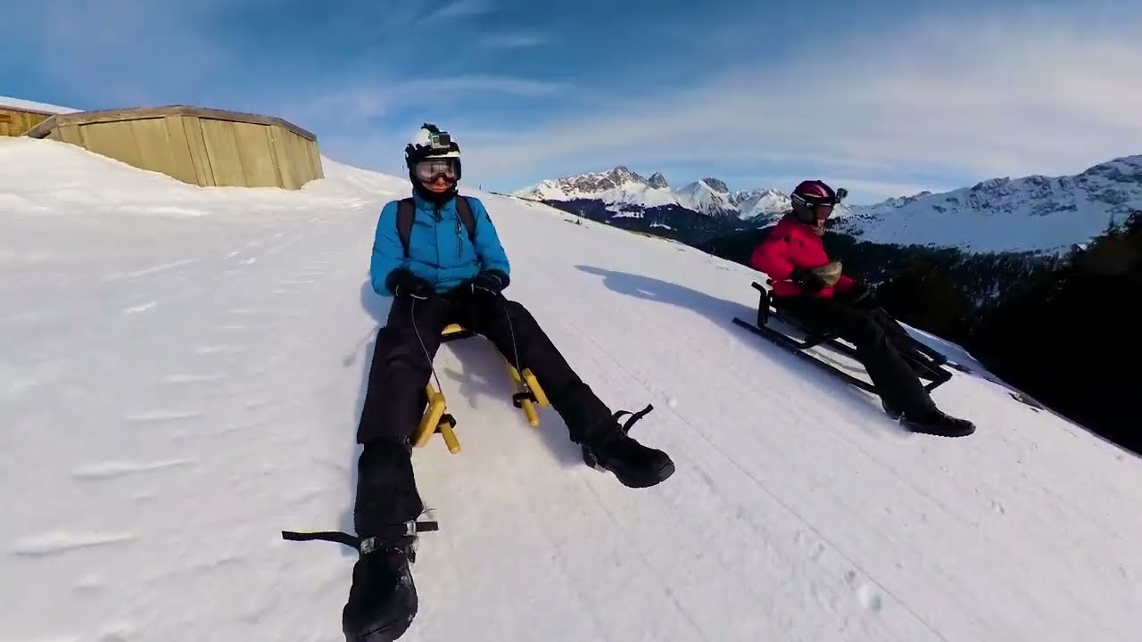 Rodeln/Schliteln in Savognin in der Schweiz von Somtgant nach Tigignas Panoramastrecke