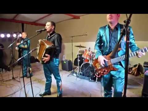 LOS ALEGRES DEL BARRANCO - EL COSTAL LLENO DE PIEDRAS Y DE POBRE A RICO EN VIVO