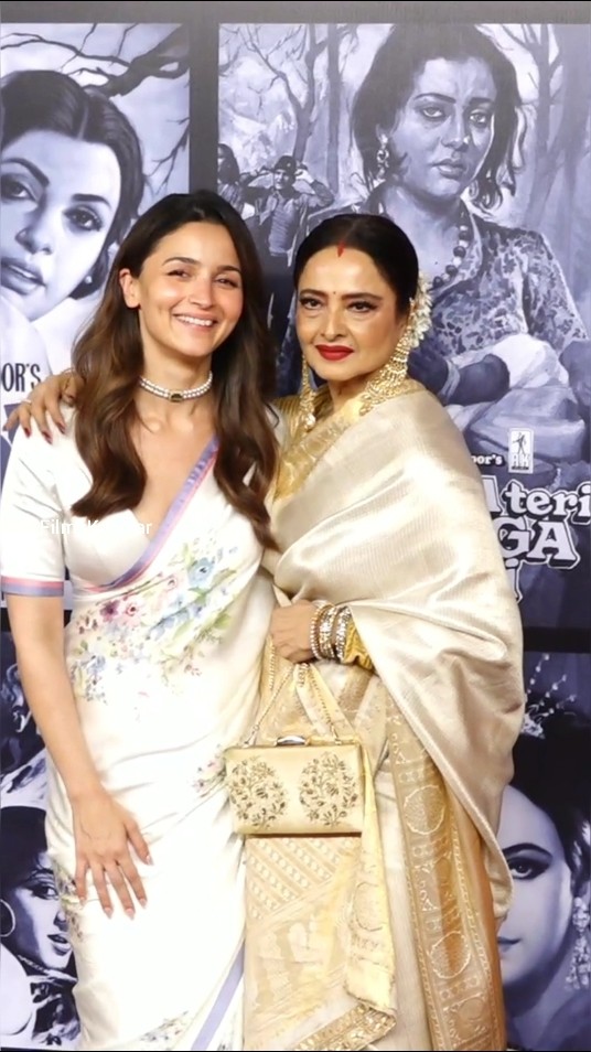 #rekha with Kapoor khandaan ki bahu #aliabhatt to celebrate Raj Kapoor ? #filmykalakar