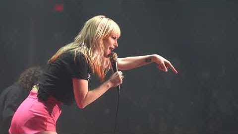 19/21 Paramore - Still Into You @ The Schottenstein Center, Columbus, OH 6/10/23