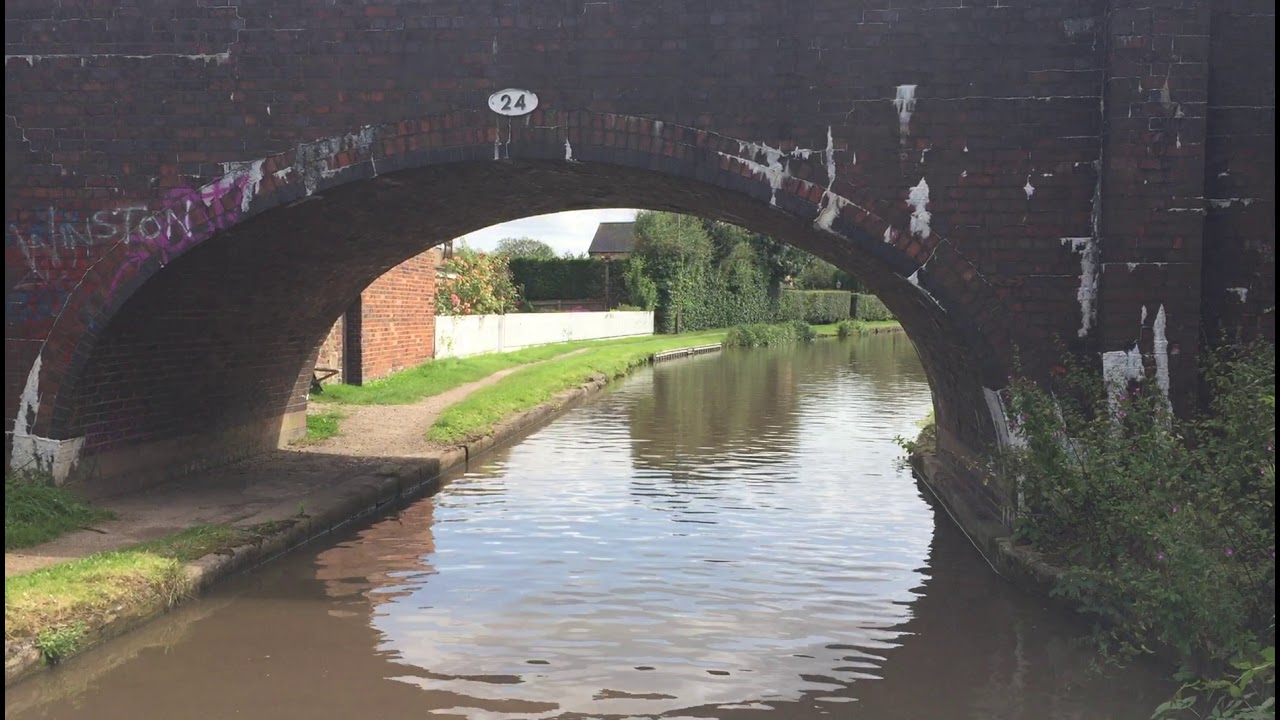 Coventry Canal, Bridges 24 to 21 Springwood Haven to Nuneaton