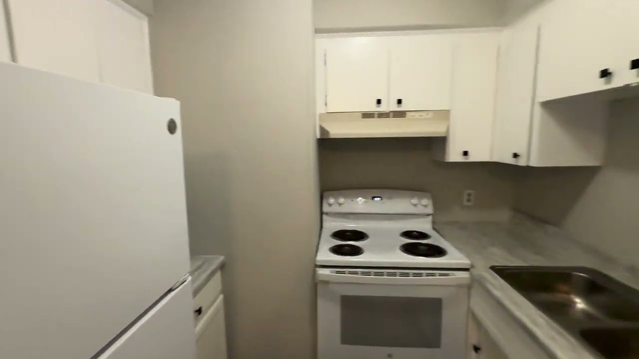 FOR RENT - Renovated Cute & Affordable 1 Bedroom in Madison