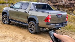 2023 Toyota HILUX ROGUE 2.8 AT 4x4 Double Cab / In-Depth Walkaround Exterior & Interior