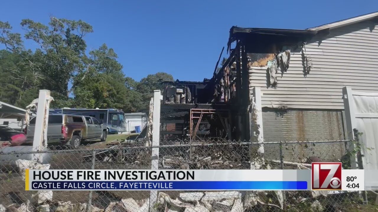 Two people displaced after fire at Fayetteville home - YouTube