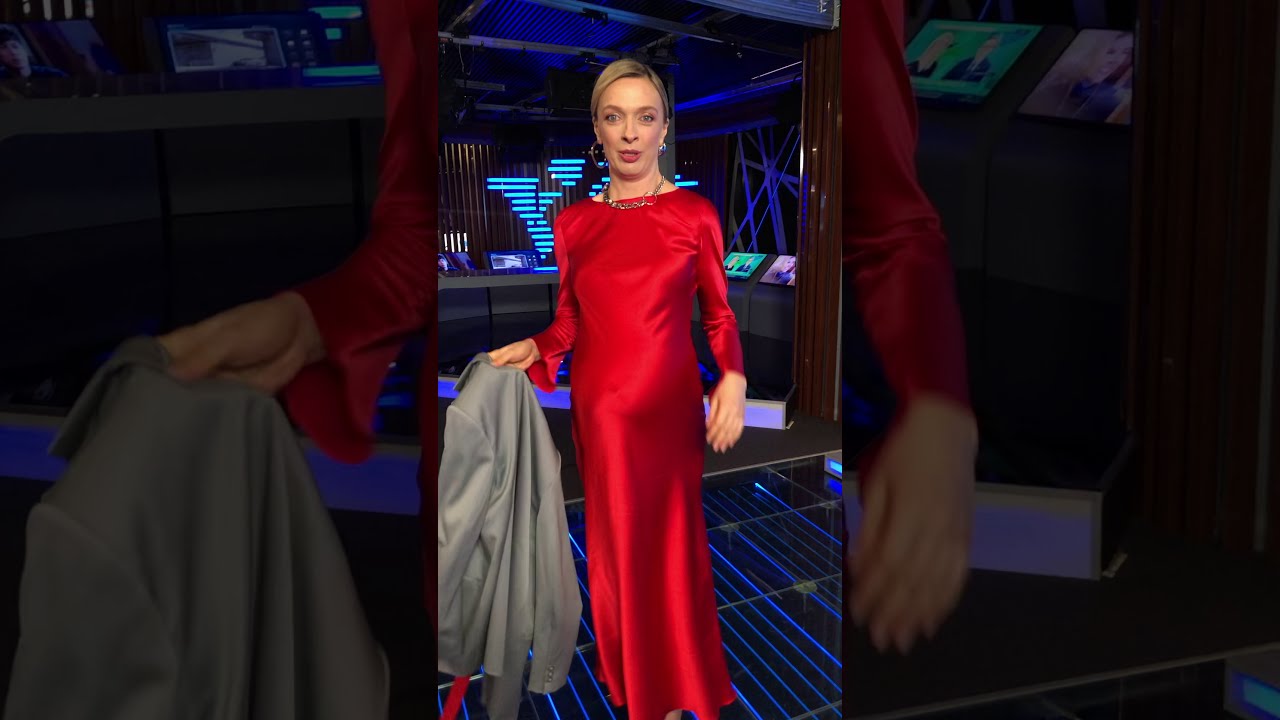 Теле- и радиоведущая Василиса Фролова выбирает одежду для беременных MONAMOON