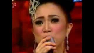 Opera Van Java 218 Satu Atap Tiga Cintai