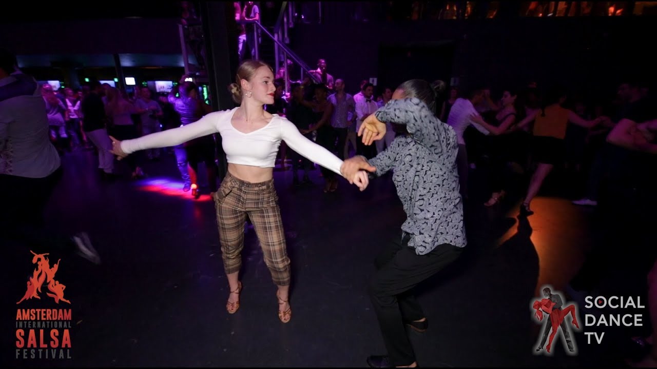 Victor Ortega & Steffi de Leeuw - Salsa social dancing | Amsterdam International Salsa Festival 2019