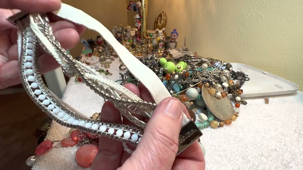 #1,721 RAC rattle around city Jewelry Jar part #2  What else is in here?