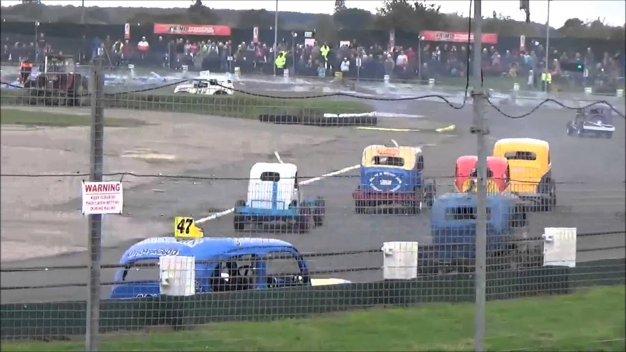 Brafield October 2014 F2 Heritage World Championship - YouTube