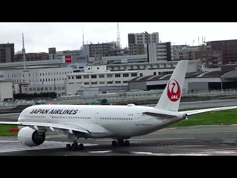 福岡空港発着機