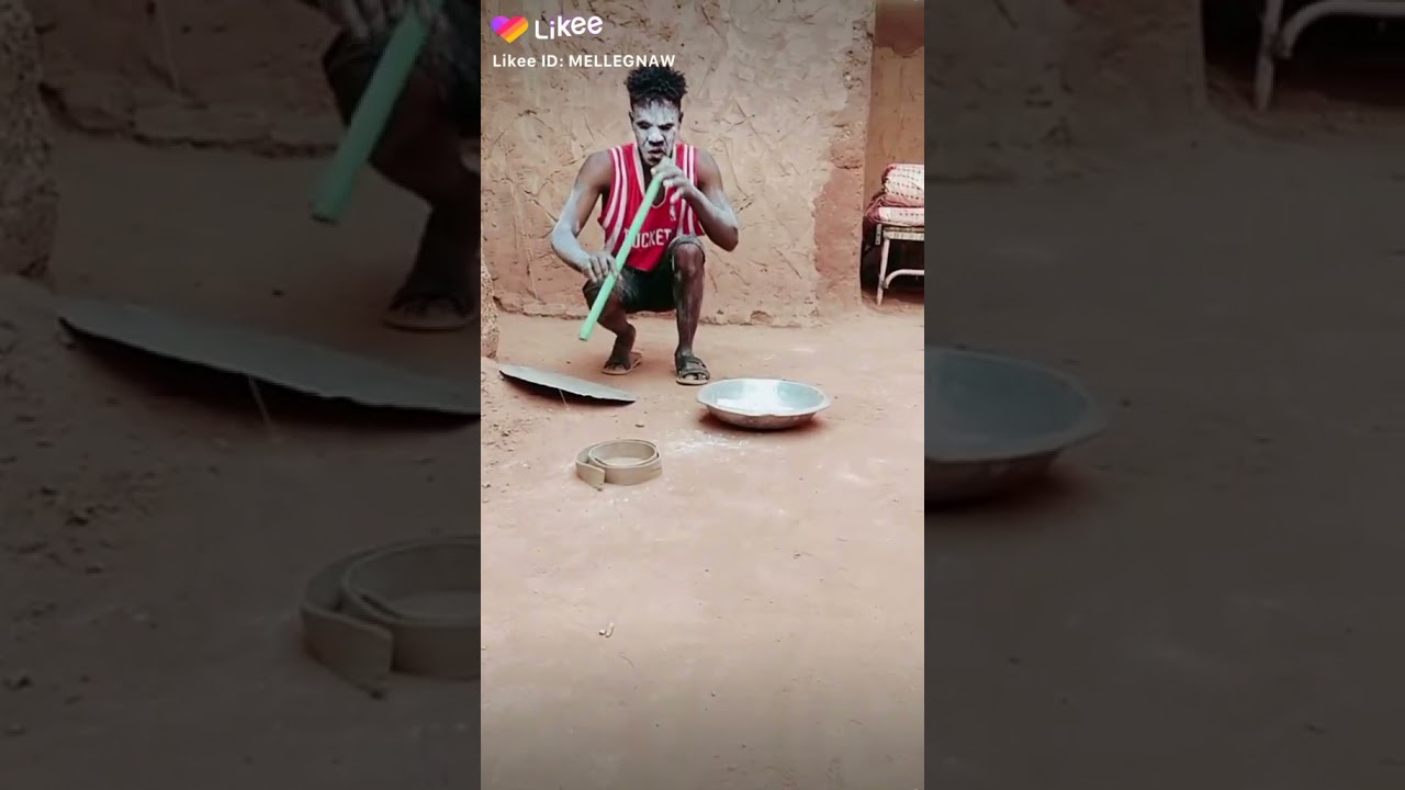 mkamba akipractice uchawi😂😂