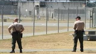 Thousands of inmates in california state prison refuse food protest
over tortuous jail conditions