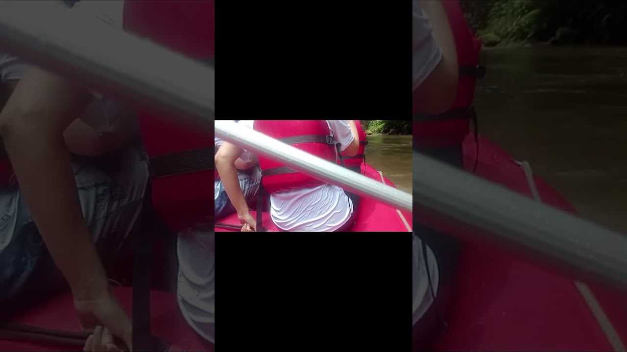 Keseruan di sungai ayung