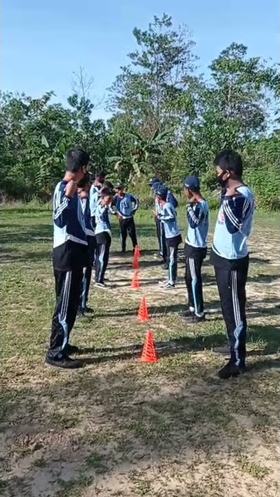 ICE BREAKING PJOK SMP