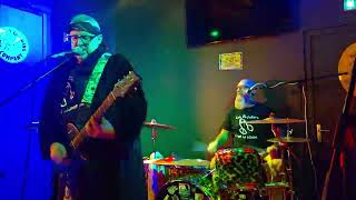 Les Puduk - Sale Pauvre