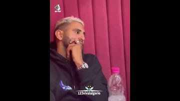 رياض محرز يستمع لآيات من القرآن الكريم للقارئ البوسني فاتح سيفراجيك ❤️✅