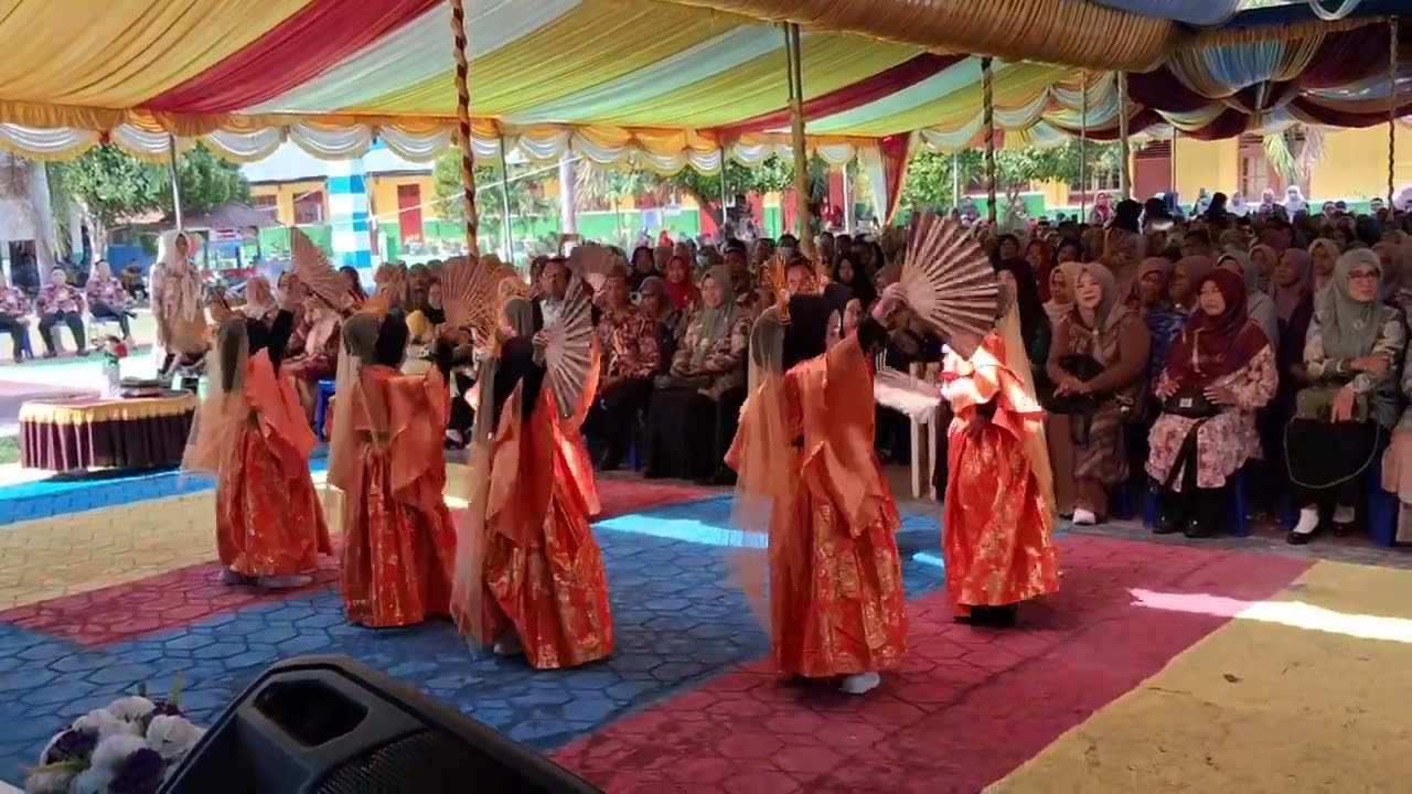 Tarian Laila Canggung TK Negeri Seruni