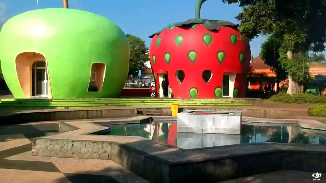 Alun-alun Kota Batu 2 