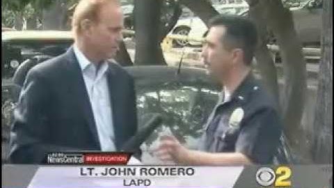 Red-Light Cameras Make Intersections More Dangerous - CBS2 Report (Nov. 9, 2009)