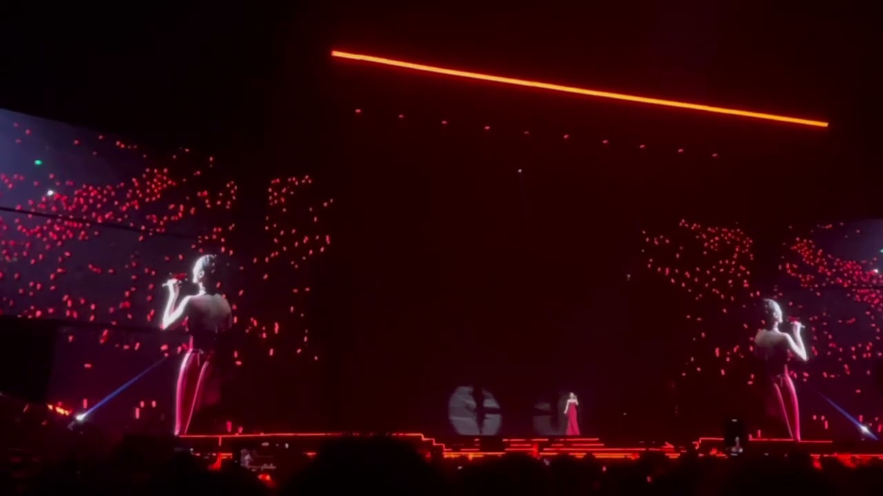 楊丞琳LIKE A STAR演唱會11/25重慶站驚喜曲目「冷戰」