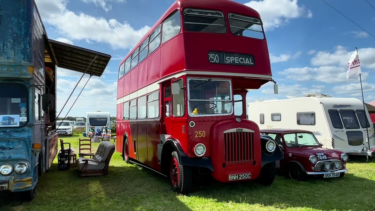 Выставка винтажной техники Little Ellingham Vintage Working Show 2025