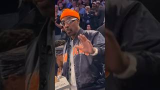 JB Smooth Turns Up at Knicks Game