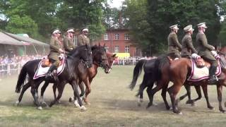 Pokaz Szwadronu Kawalerii im  2  Pułku Szwoleżerów Rokitniańskich