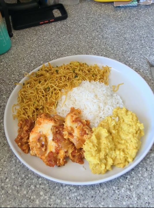 ඔයාලා කැමතිද කියන්න මේ මෙනු එකට? #shortviral #food #foodie #lunch #foodforfoodies #subscribe