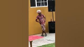 How Jamaicans Dance to Bob Marley & Other Reggae Music | EpicwowMoments