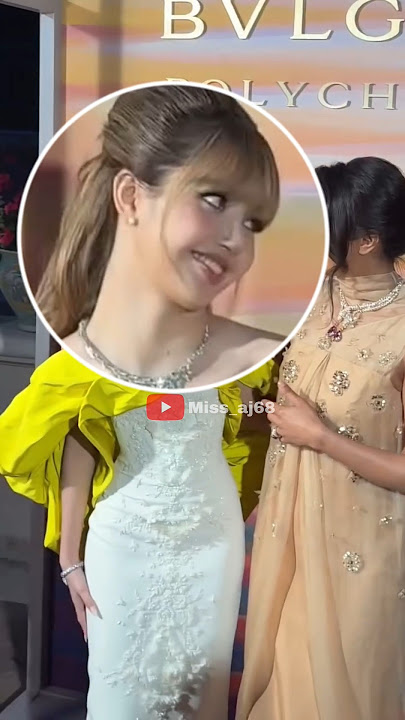 Lisa is funny without even trying 🤣😎 #lisa #funny #fypシ゚viral #ytshorts #blackpink @wearelloud