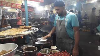 ILYAS MAMA CHIKAN & PARATHA CENTER