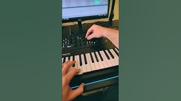 #miniloguexd #synthmusic #analogue #synthwave #bass