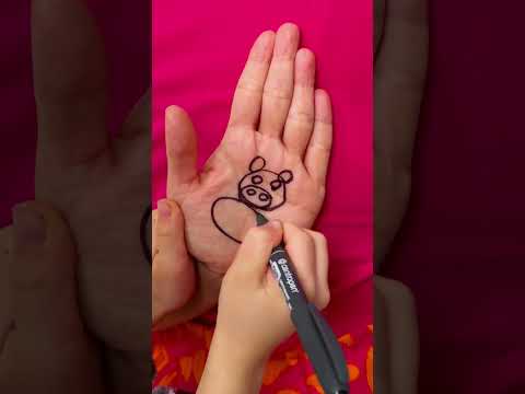 Pig Drawing Relay! 🎨🐷 Kid vs. Mom! 😲