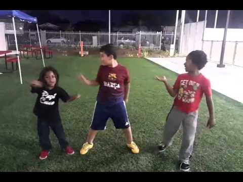 Mexicans doing the nae nae - YouTube