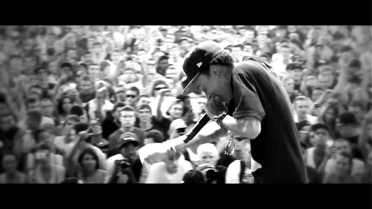 Wiz Khalifa Shares The Recipe For "Rolling Papers"