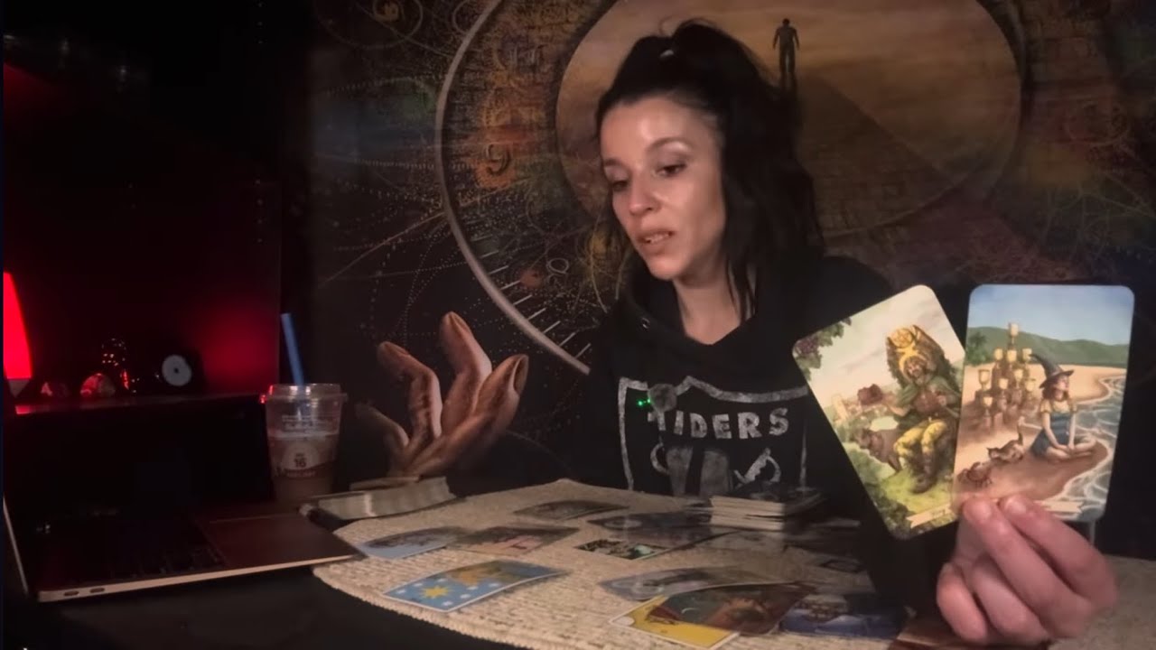 PISCES ♓️ someone truly cares for you, offering a soft space to land ❤️ July 2025