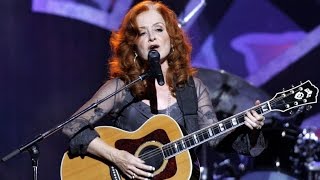 Bonnie Raitt - Rainy Day Man at James Taylor A MusiCares Person Of The Year Tribute 2006 chords