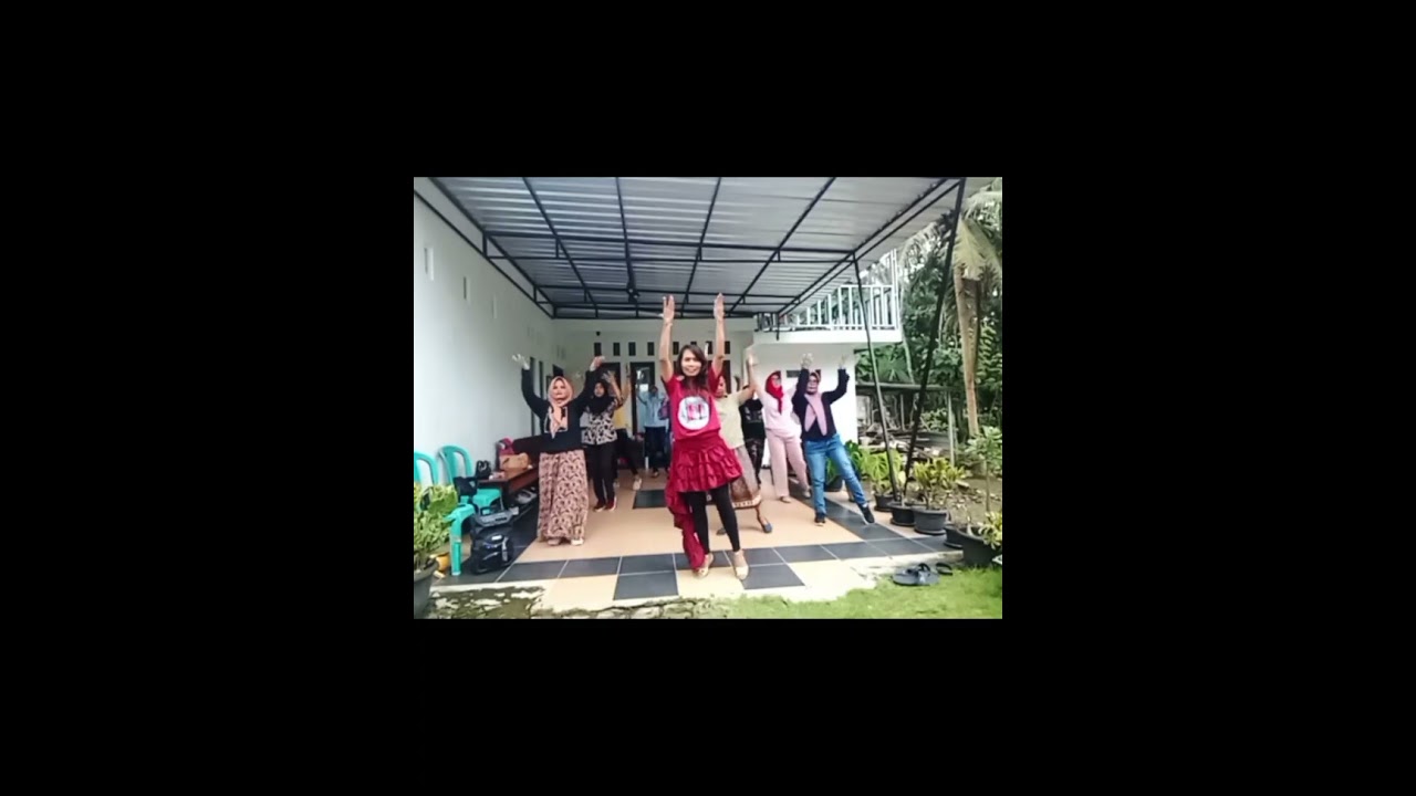 YOGYAKARTA//Linedance//Choreo By Erika Damayanti//Demo Win@👑DaNce  SokaLux