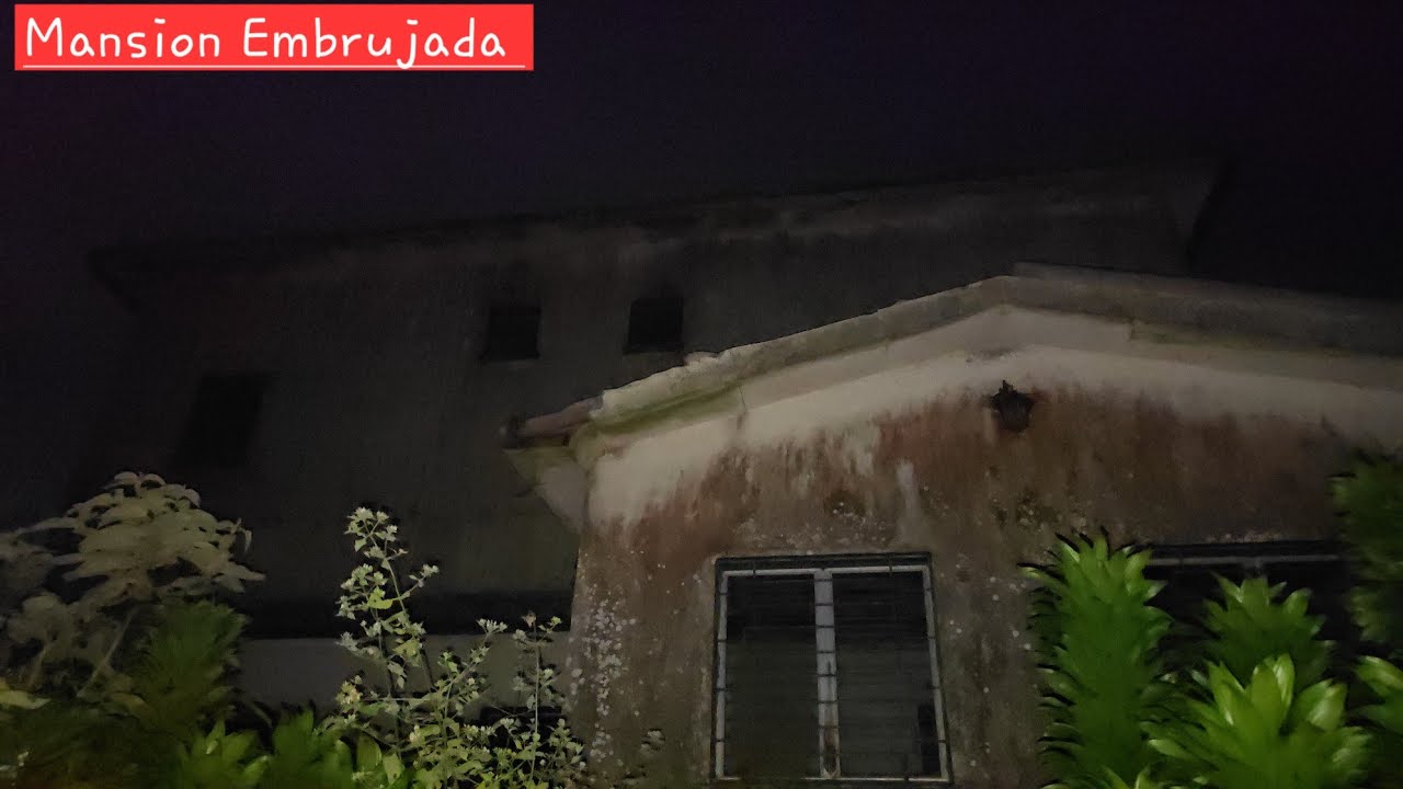 Visitamos la MANSION EMBRUJADA de nuevo Algo tocó la Puerta desde Adentro al minuto 8:2