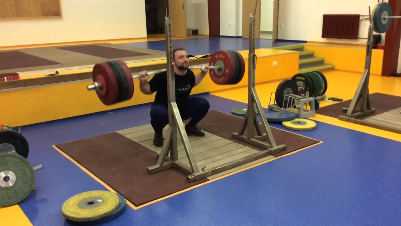 Jiri Orsag squats