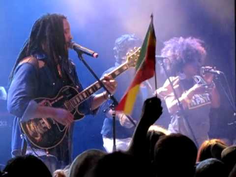Stephen Marley - Tight Ship - live at LMB Prague 2012