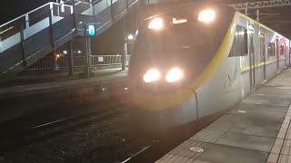 臺鐵 3241次 EMU800型 區間車 六塊厝 出站 2025/8/9