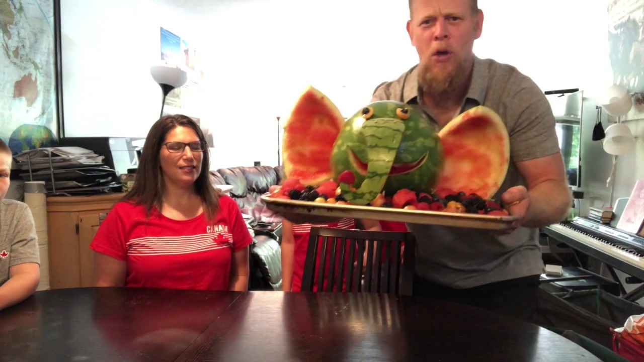 How To Make An Elephant Out Of A Watermelon