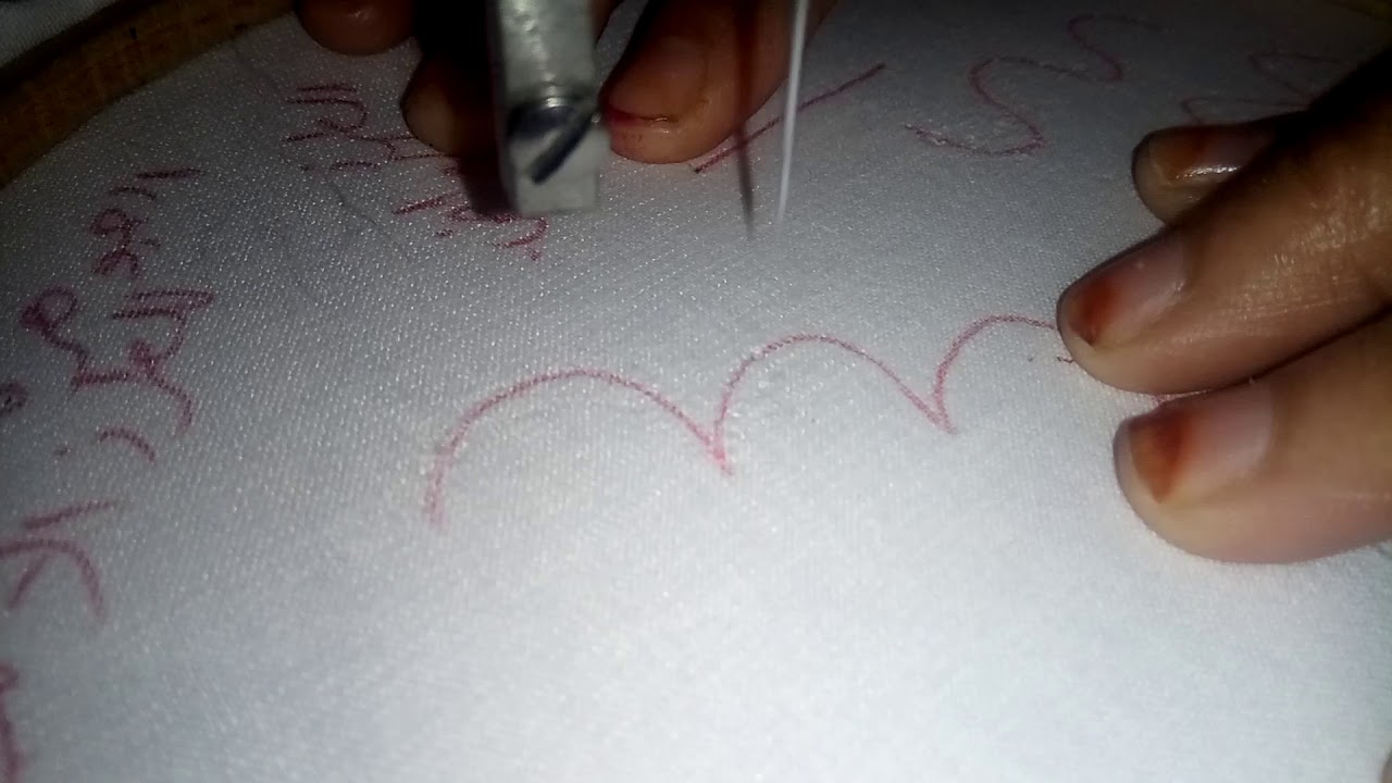 ابداع الجزائريات في الطرز بالعراض   الجزء الأول