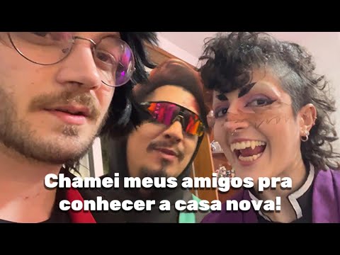 Chamei meus amigos para fazer cosplay na casa nova! 