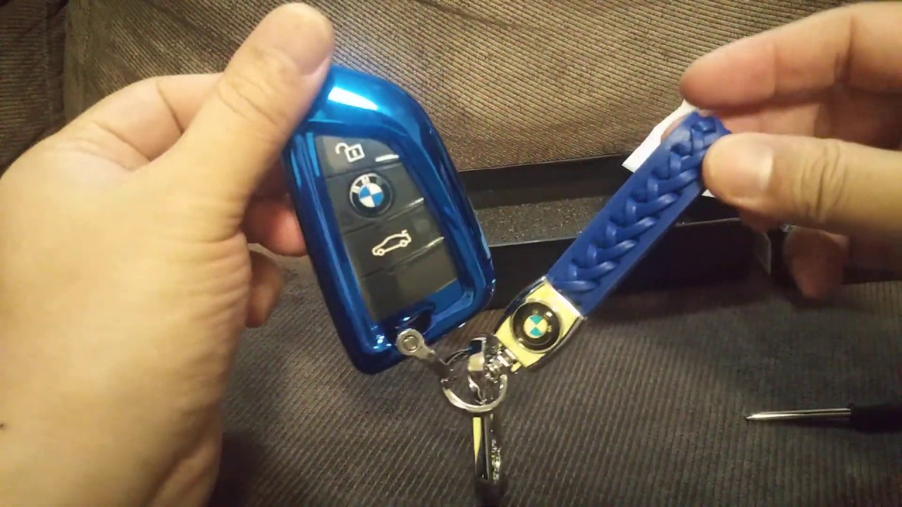 New BMW X1 キーケース取り付け - YouTube