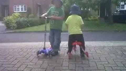 Scuttlebug vs Micro Scooter Road Test