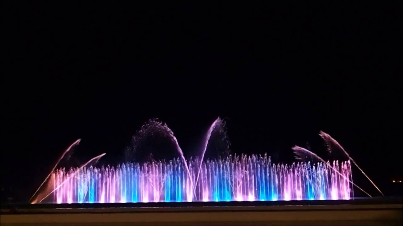Dancing Water Fountain Show at Hotel Mikazuki in Chiba, Japan