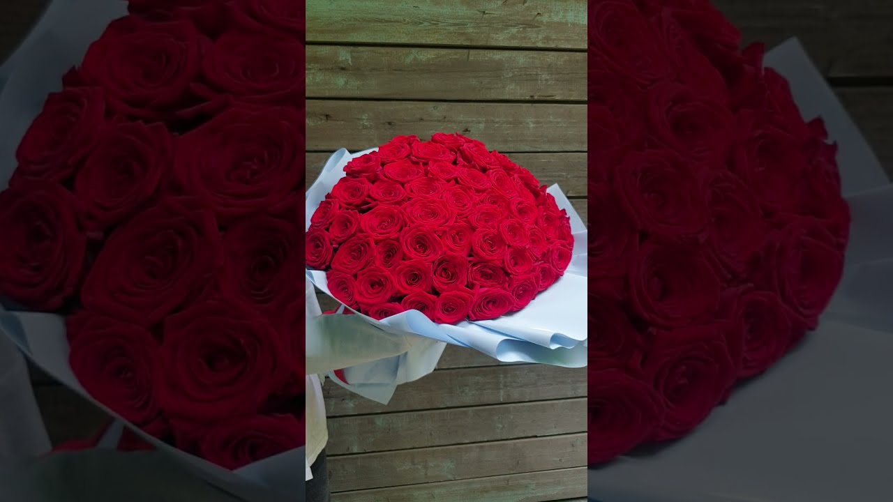 Розы Премиум 51 шт красные высота 50 см в голубой упаковке - Просто роза ру